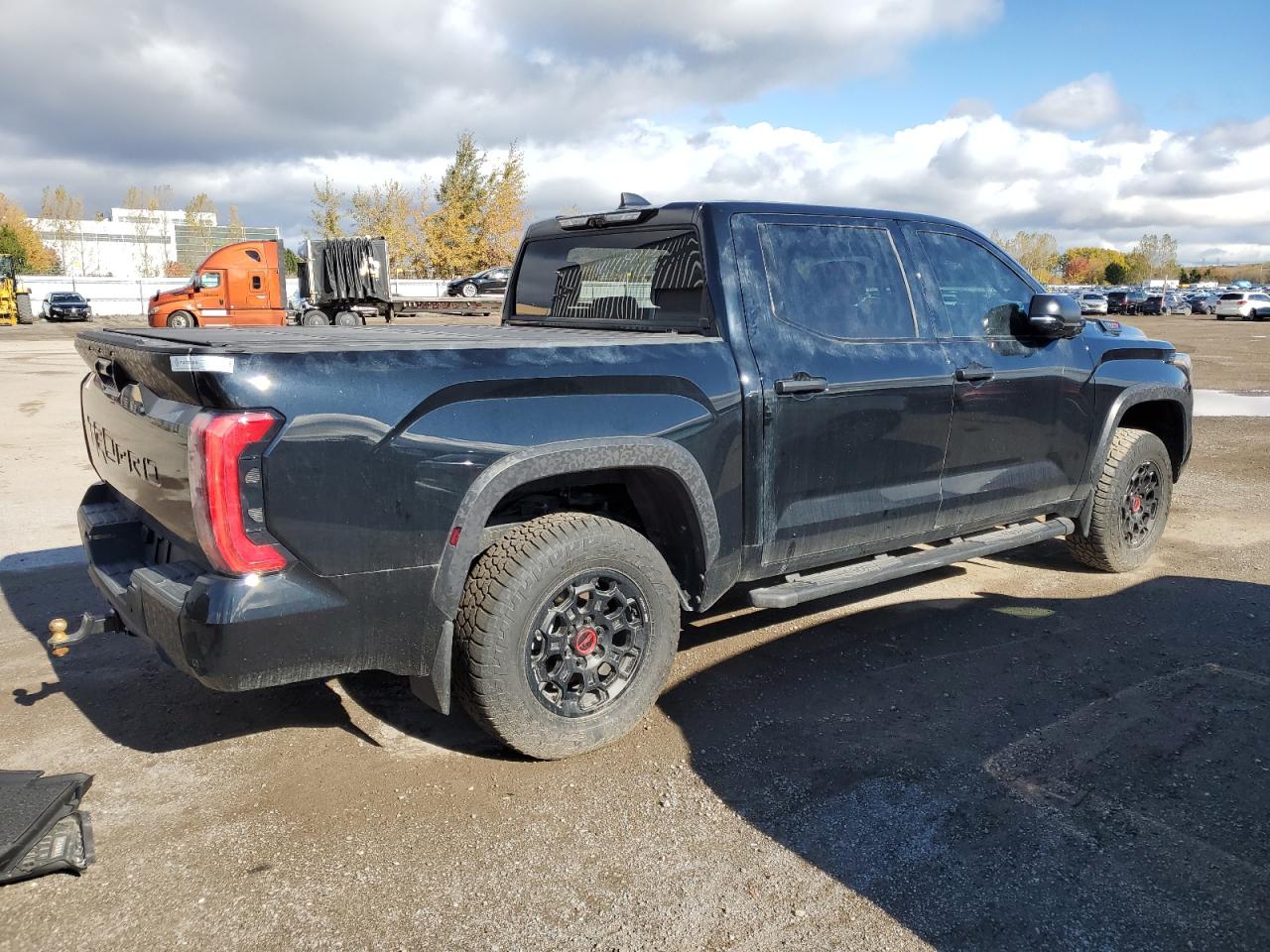 2024 TOYOTA TUNDRA CREWMAX LIMITED photo 7