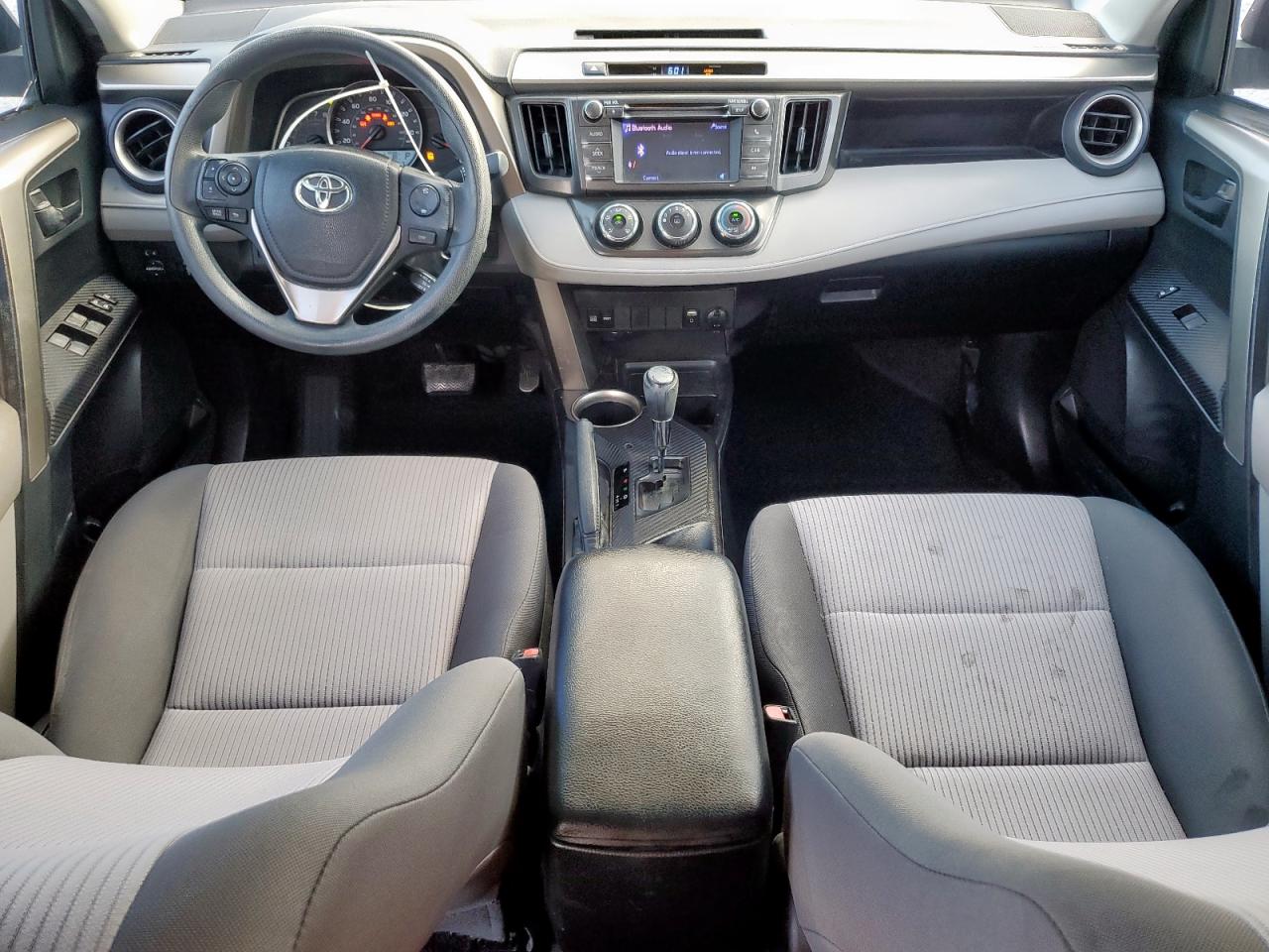 2013 TOYOTA RAV4 LE photo 15