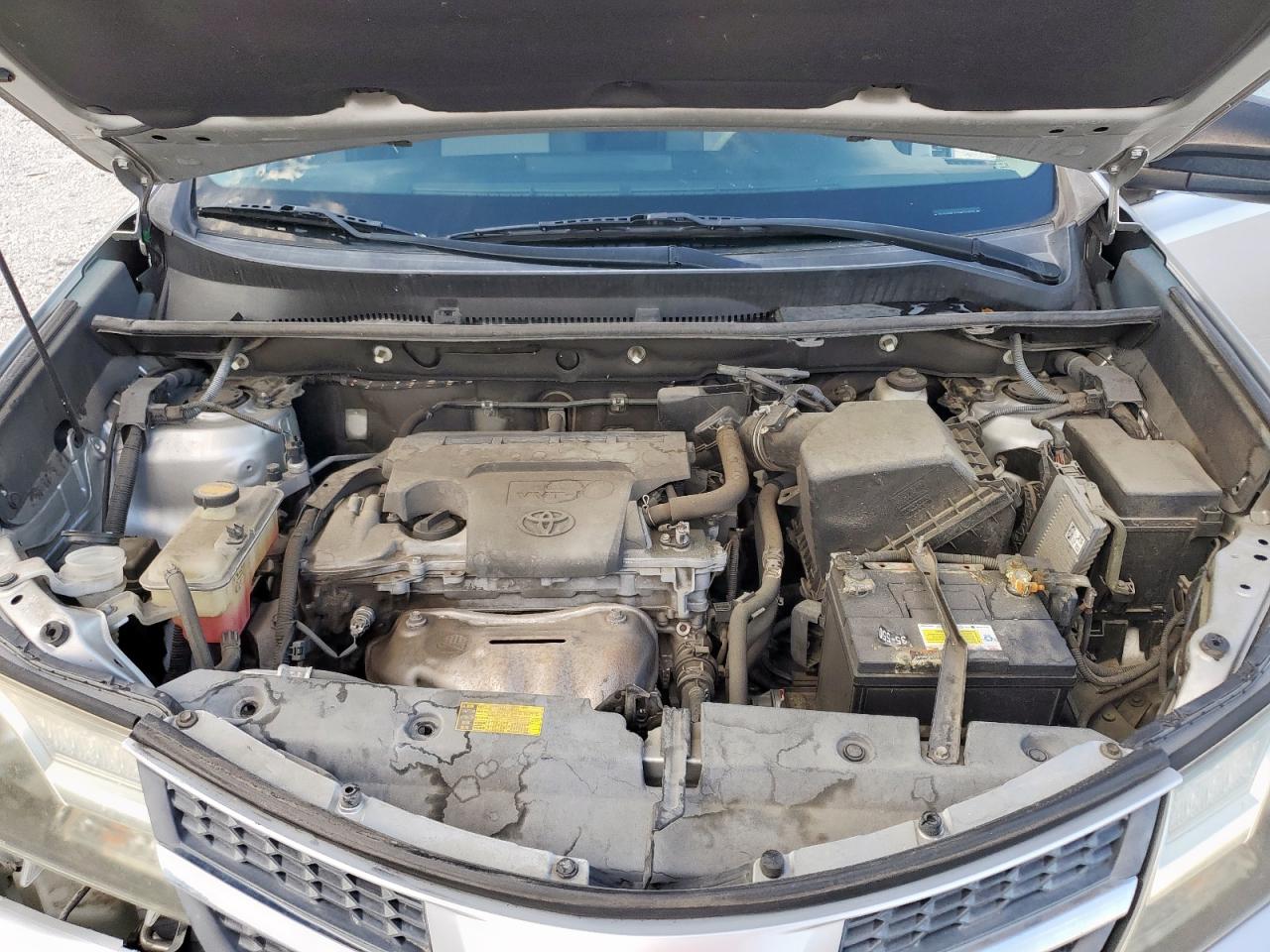 2013 TOYOTA RAV4 LE photo 23