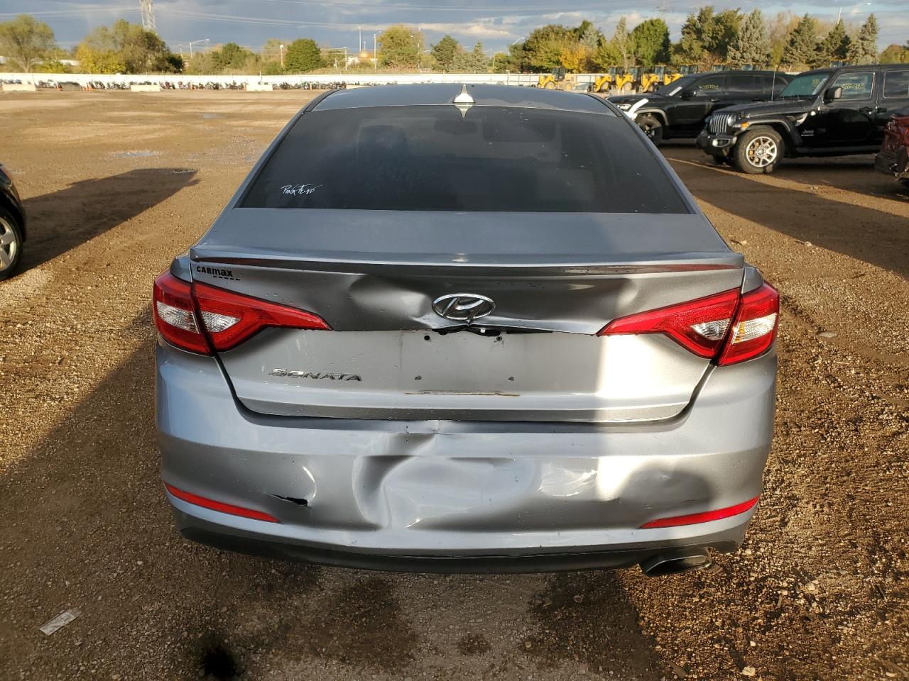 2016 HYUNDAI SONATA SE photo 11