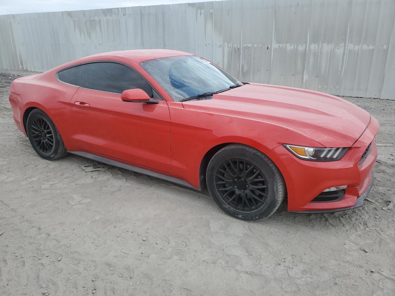 2015 FORD MUSTANG photo 7