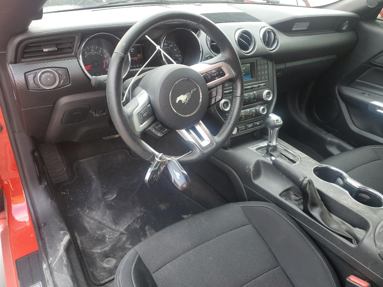 2015 FORD MUSTANG photo 15
