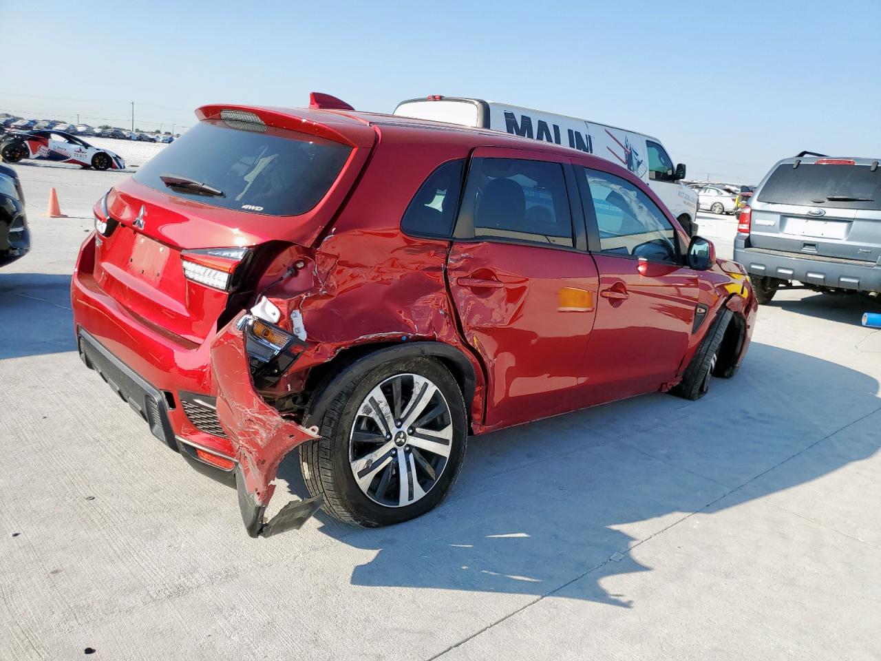 2024 MITSUBISHI OUTLANDER SPORT S photo 3