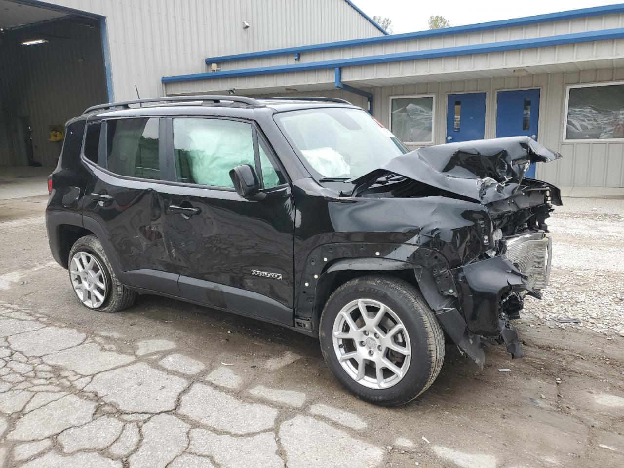 2019 JEEP RENEGADE LATITUDE photo 4