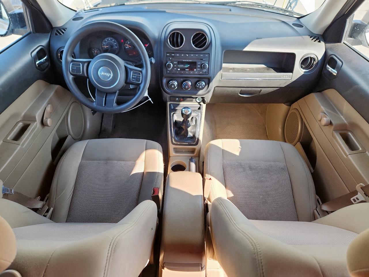 2014 JEEP PATRIOT SPORT photo 15