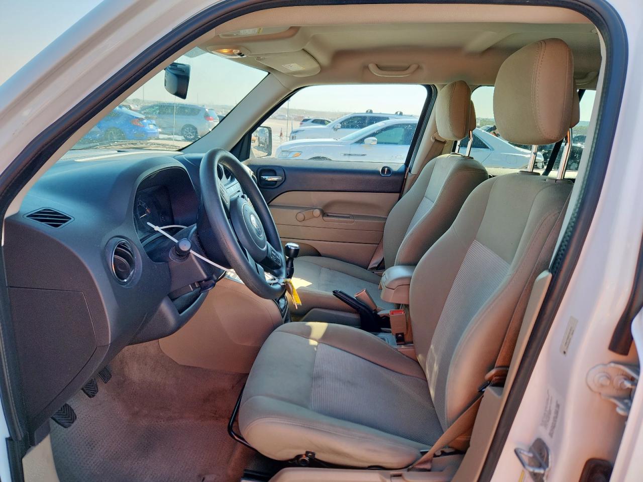 2014 JEEP PATRIOT SPORT photo 13