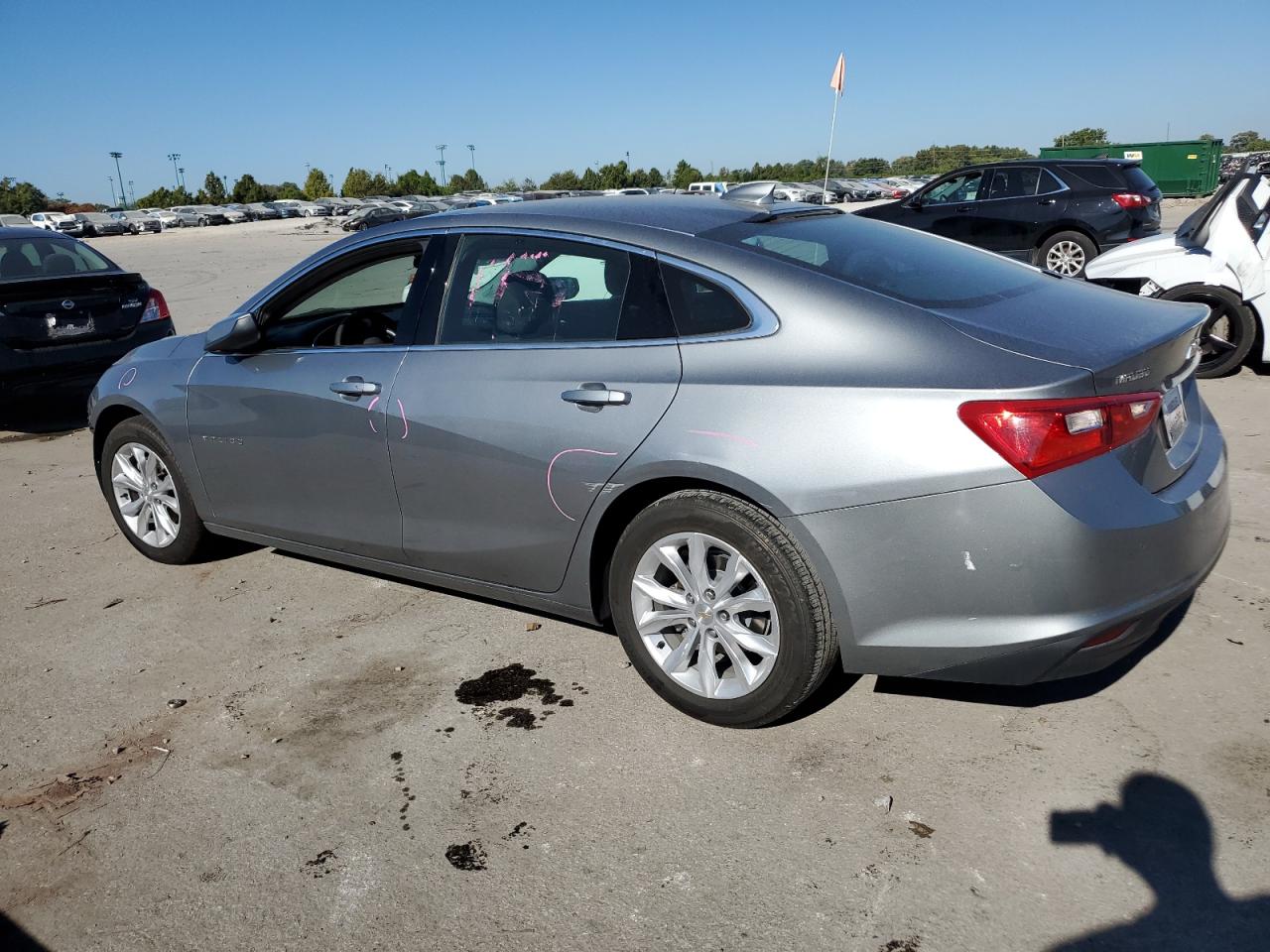 2024 CHEVROLET MALIBU LT photo 4