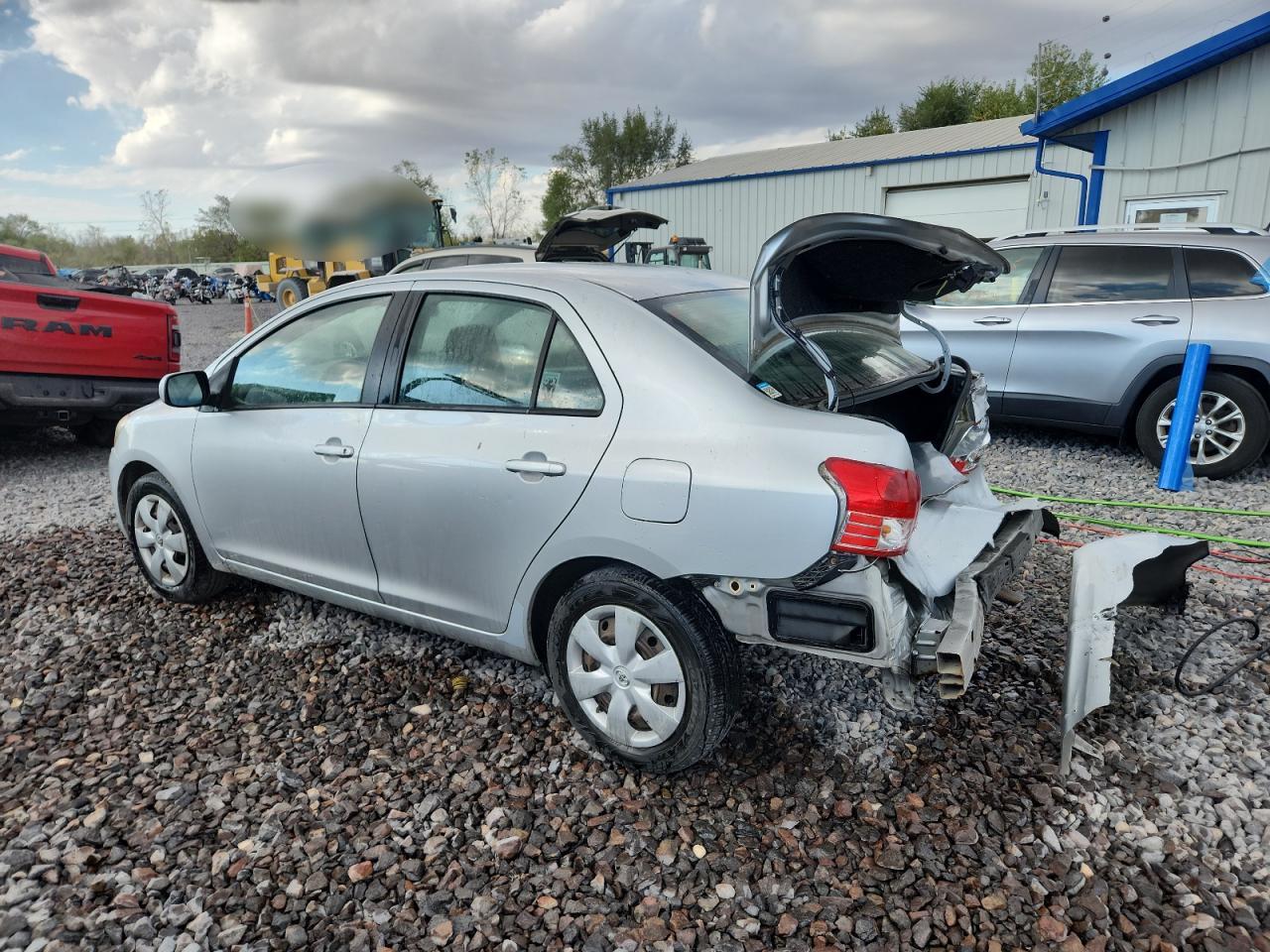 2007 TOYOTA YARIS photo 4