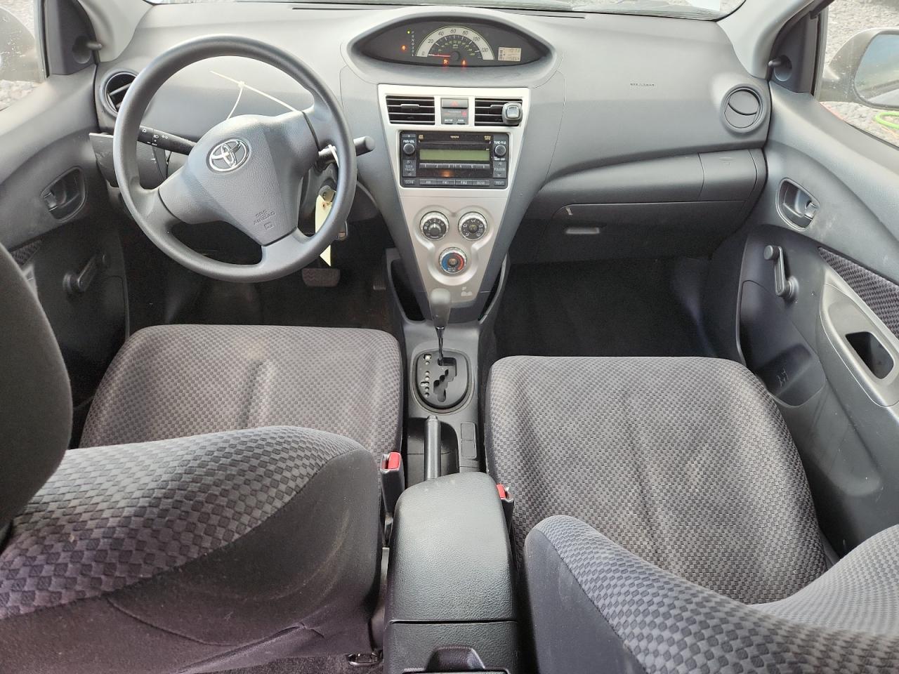 2007 TOYOTA YARIS photo 22