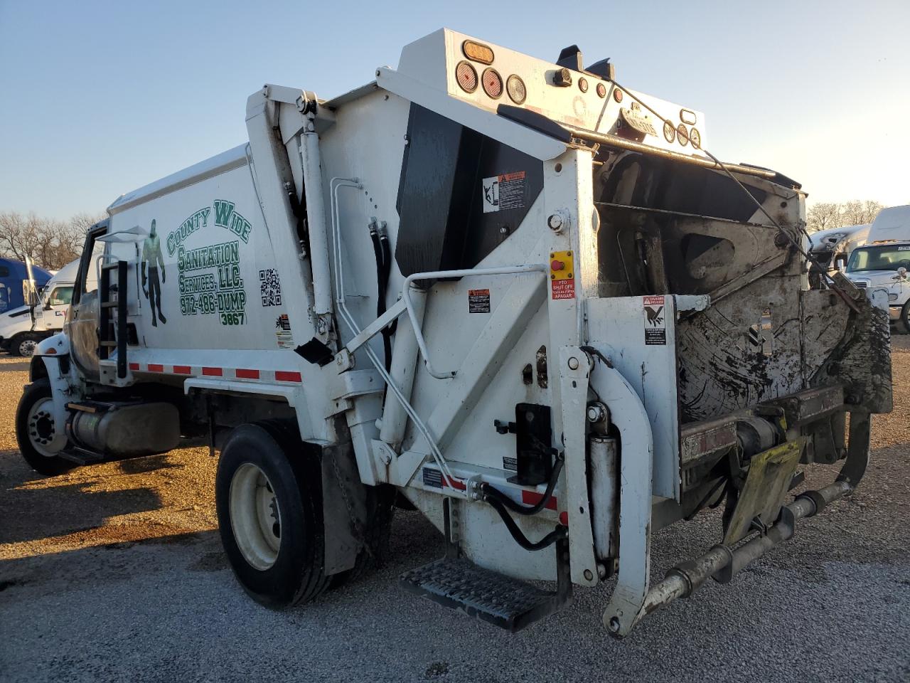 2017 INTERNATIONAL 4000 4300 photo 7