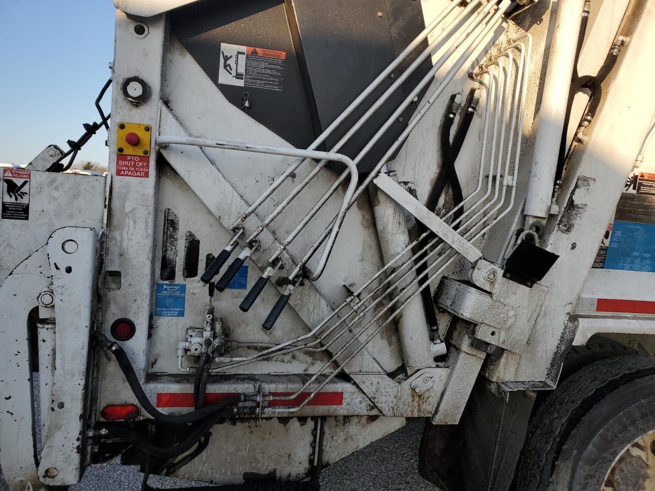 2017 INTERNATIONAL 4000 4300 photo 16