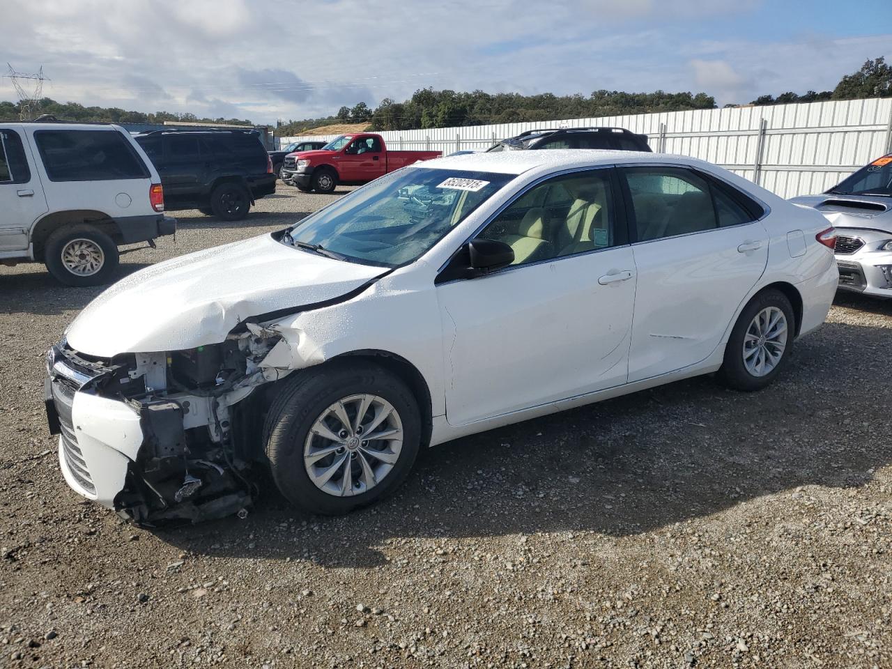 2015 TOYOTA CAMRY