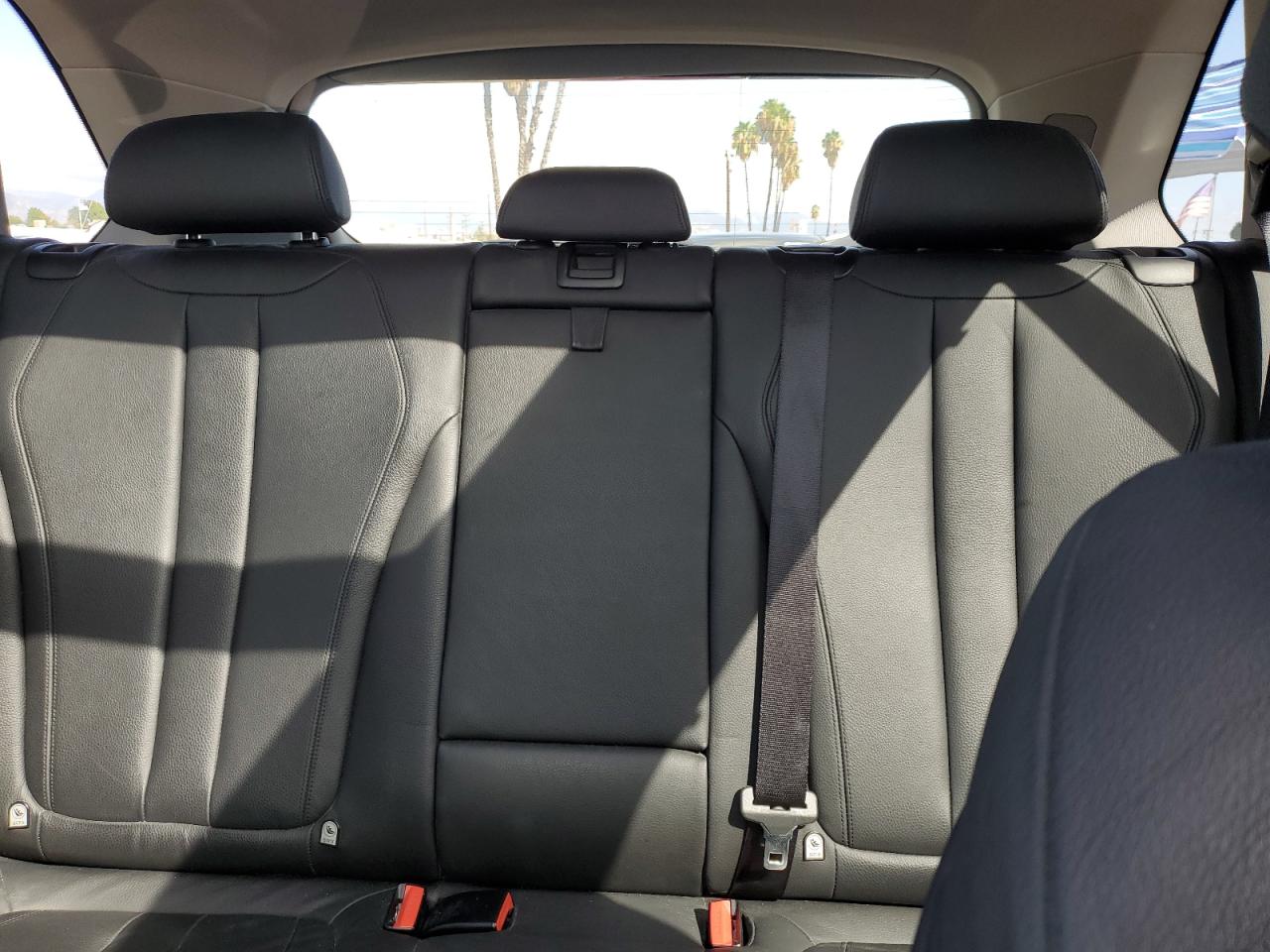 2014 BMW X5 XDRIVE50I photo 19