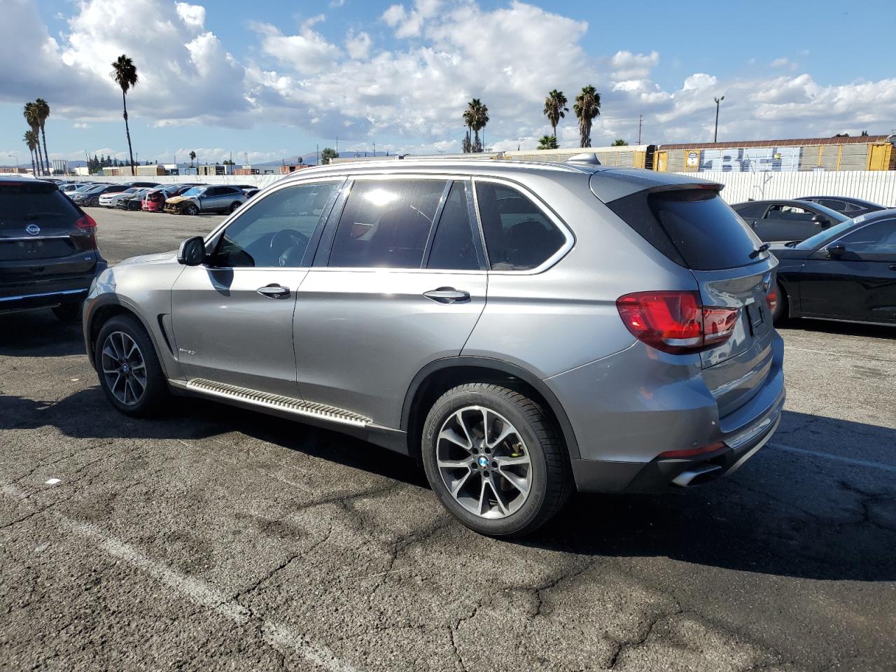 2014 BMW X5 XDRIVE50I photo 3