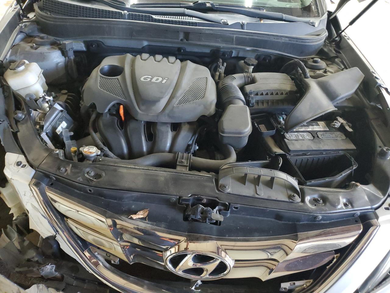 2013 HYUNDAI SONATA SE photo 21