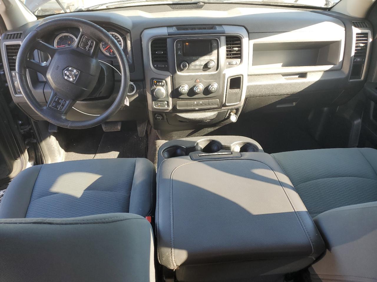 2017 RAM 1500 ST photo 15