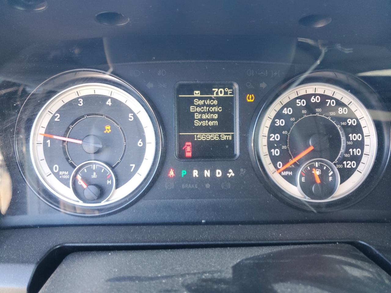 2017 RAM 1500 ST photo 17