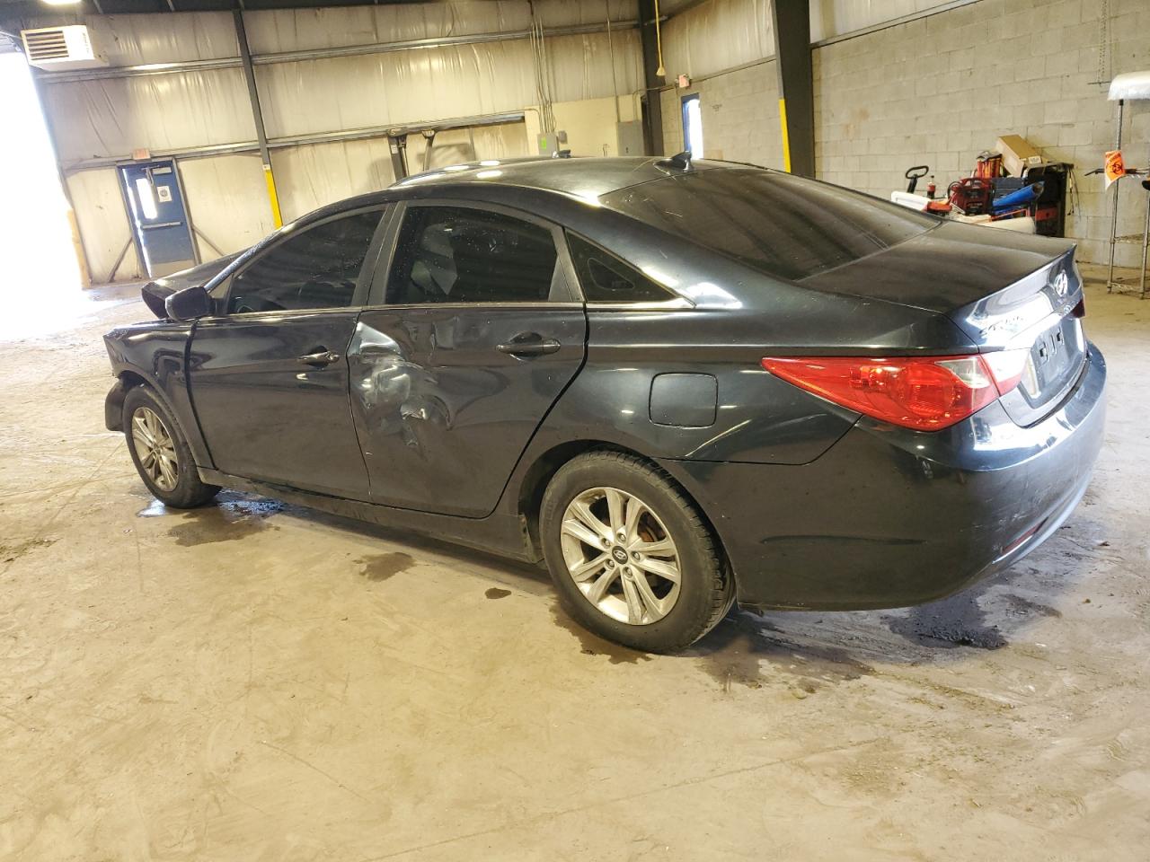2013 HYUNDAI SONATA GLS photo 3