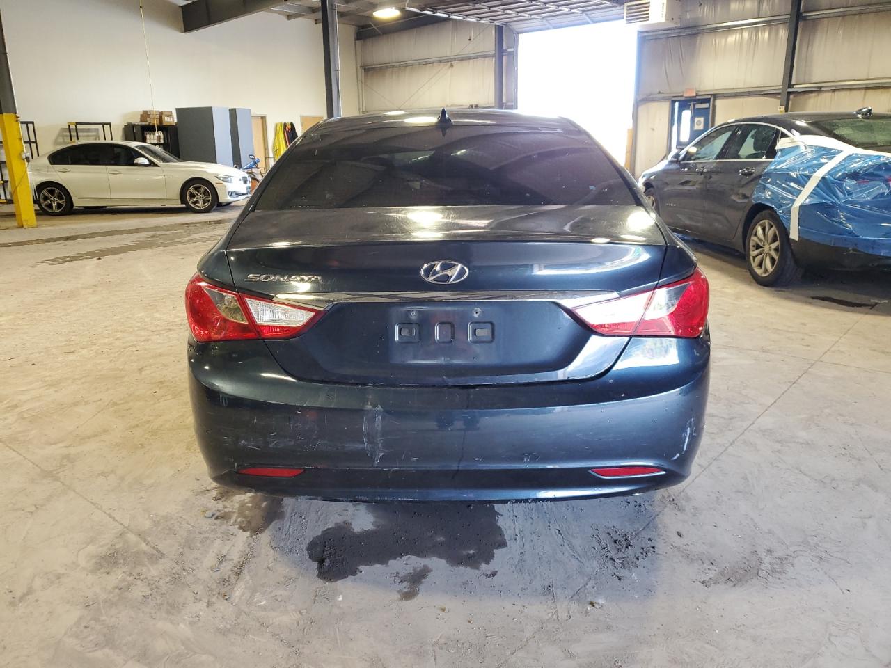 2013 HYUNDAI SONATA GLS photo 11