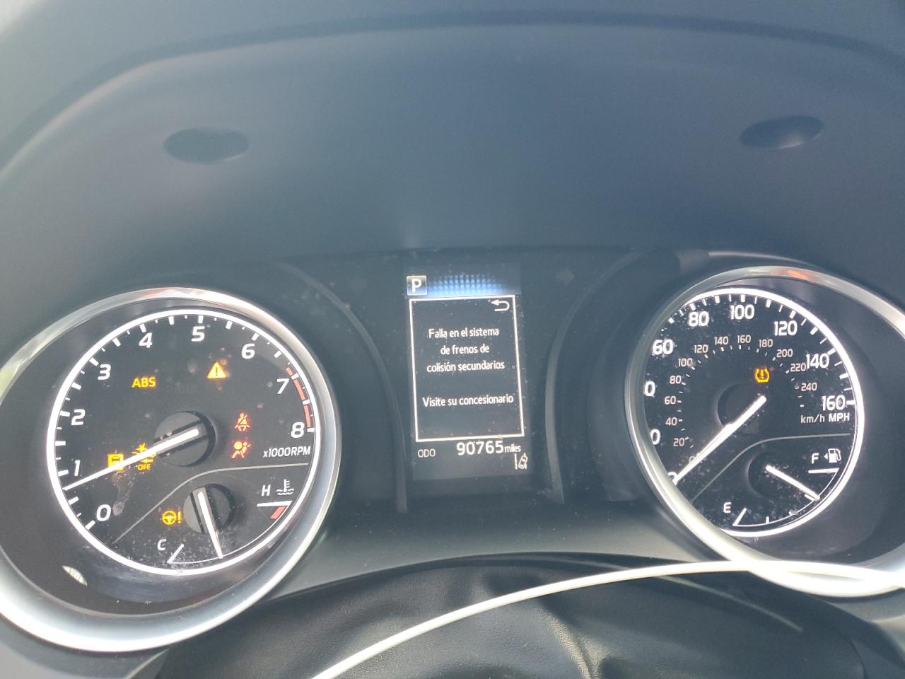 2018 TOYOTA CAMRY L photo 17