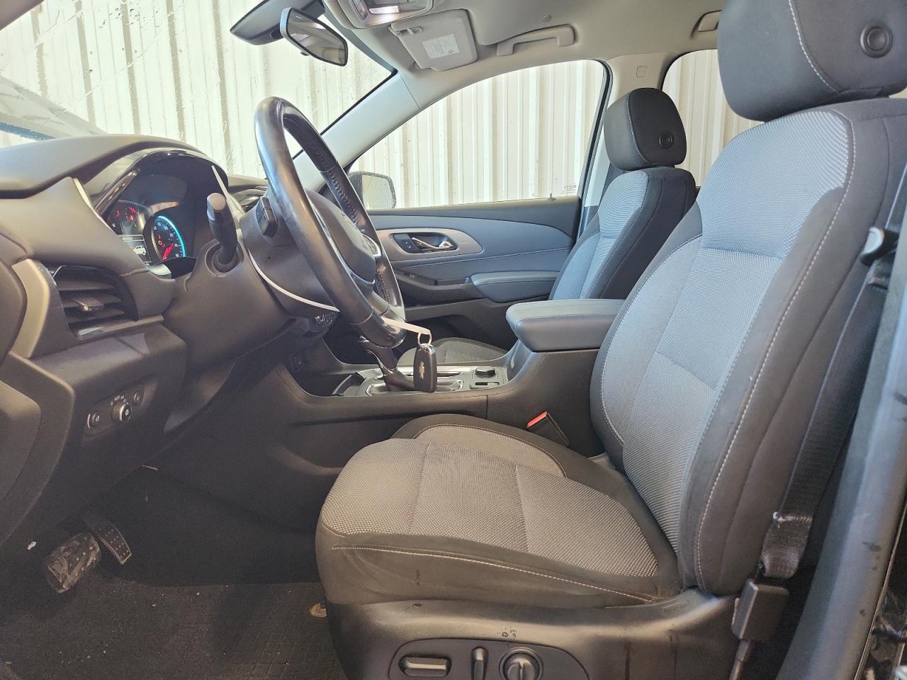 2019 CHEVROLET TRAVERSE LT photo 19