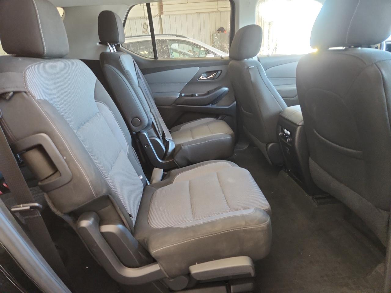 2019 CHEVROLET TRAVERSE LT photo 31