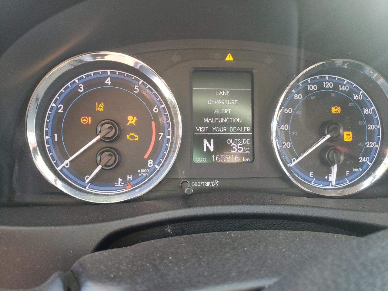 2019 TOYOTA COROLLA L photo 25