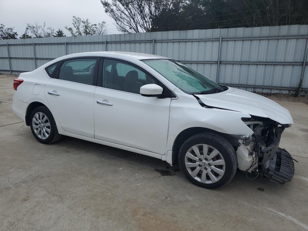 2016 NISSAN SENTRA S photo 10