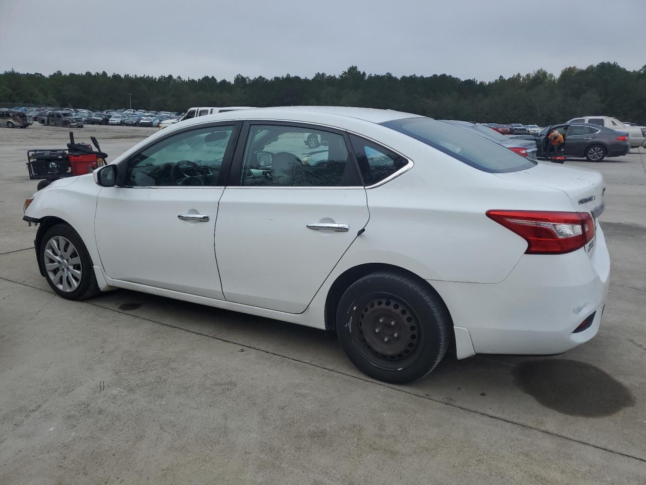 2016 NISSAN SENTRA S photo 4