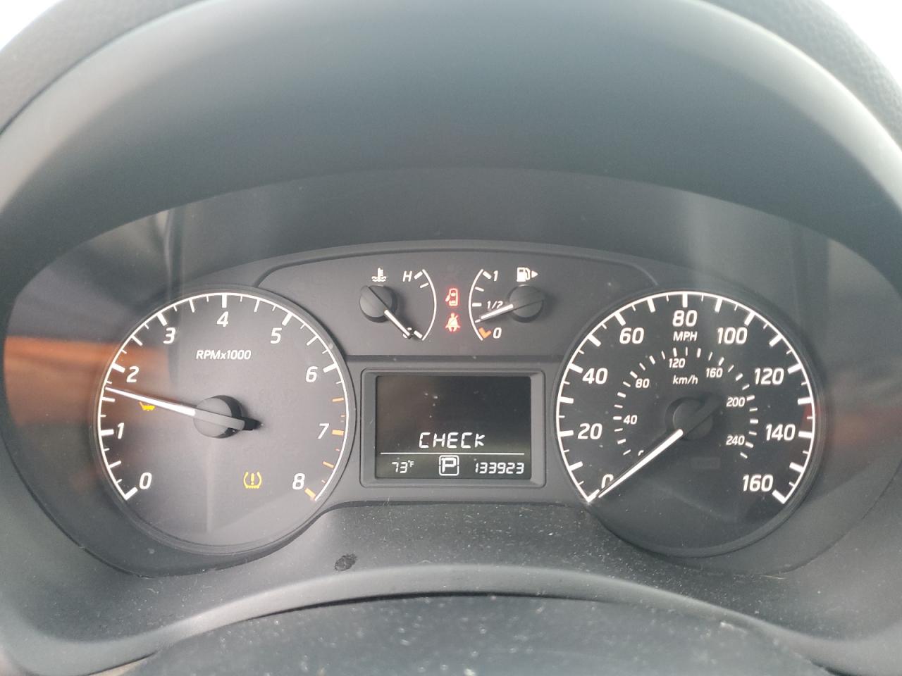 2016 NISSAN SENTRA S photo 25