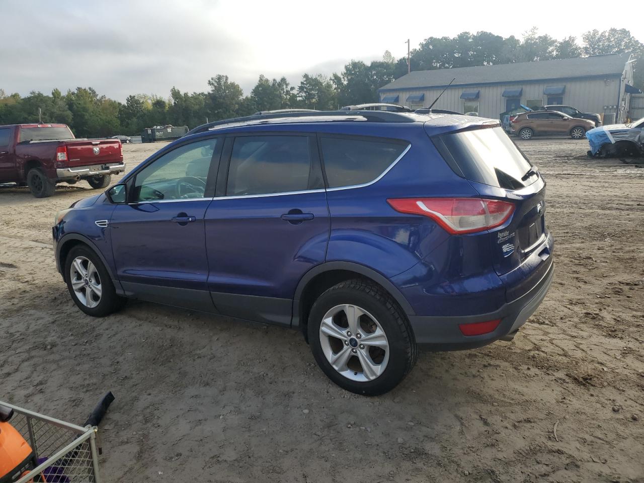 2013 FORD ESCAPE SE photo 2