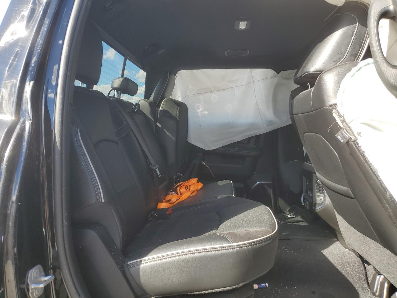 2025 RAM 2500 LARAMIE photo 28