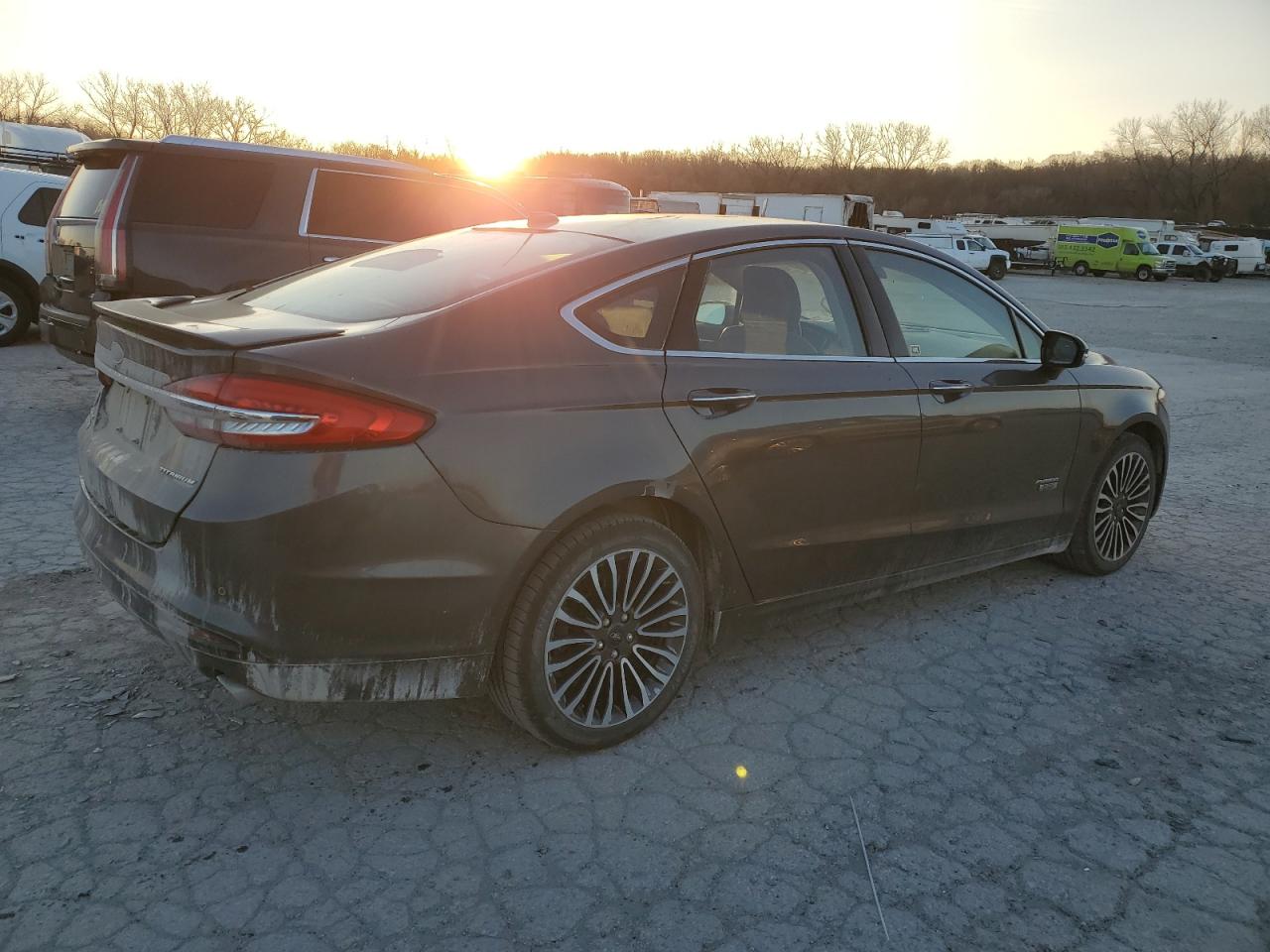 2017 FORD FUSION TITANIUM PHEV photo 3