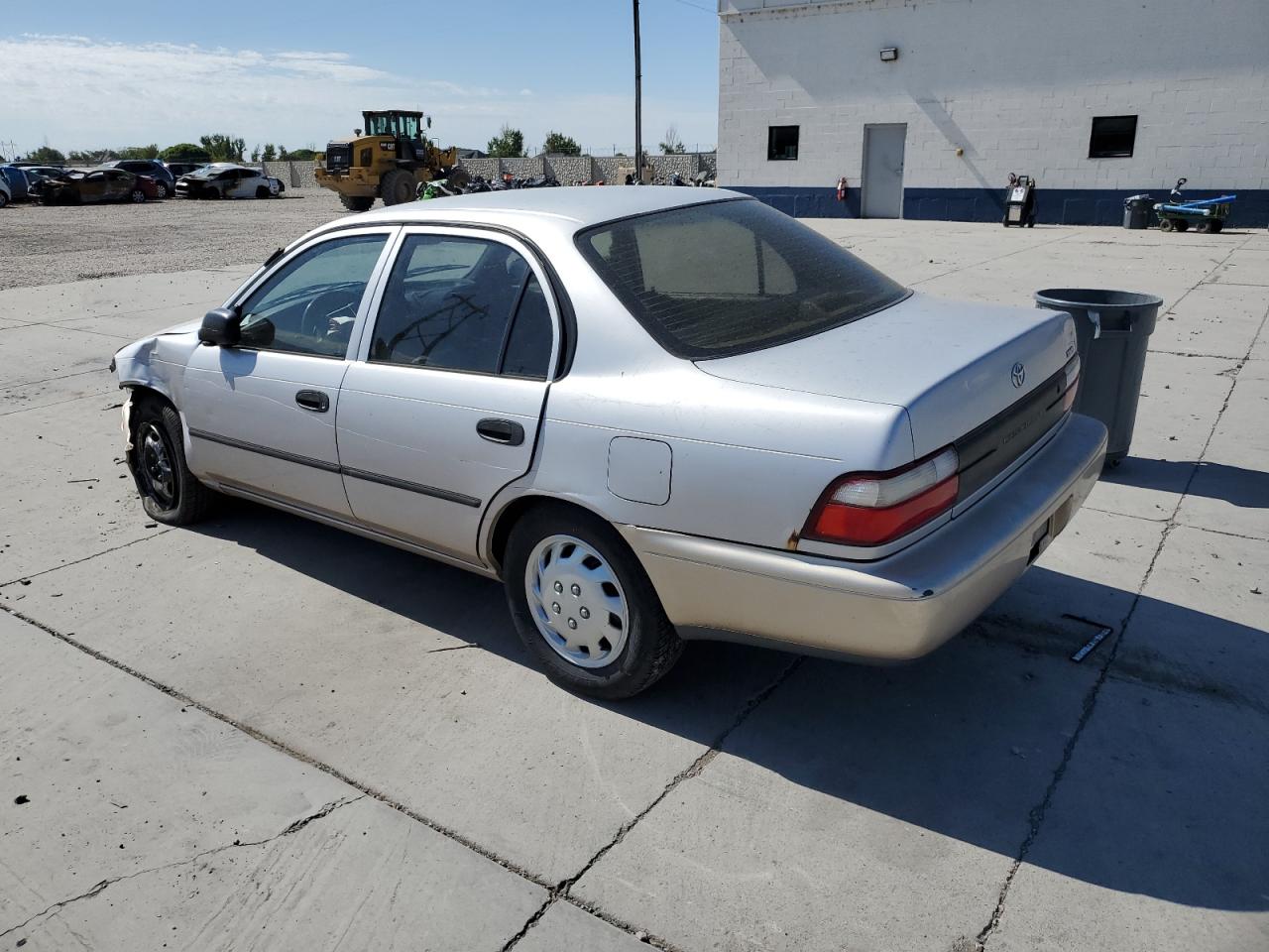 1996 TOYOTA COROLLA BASE photo 3