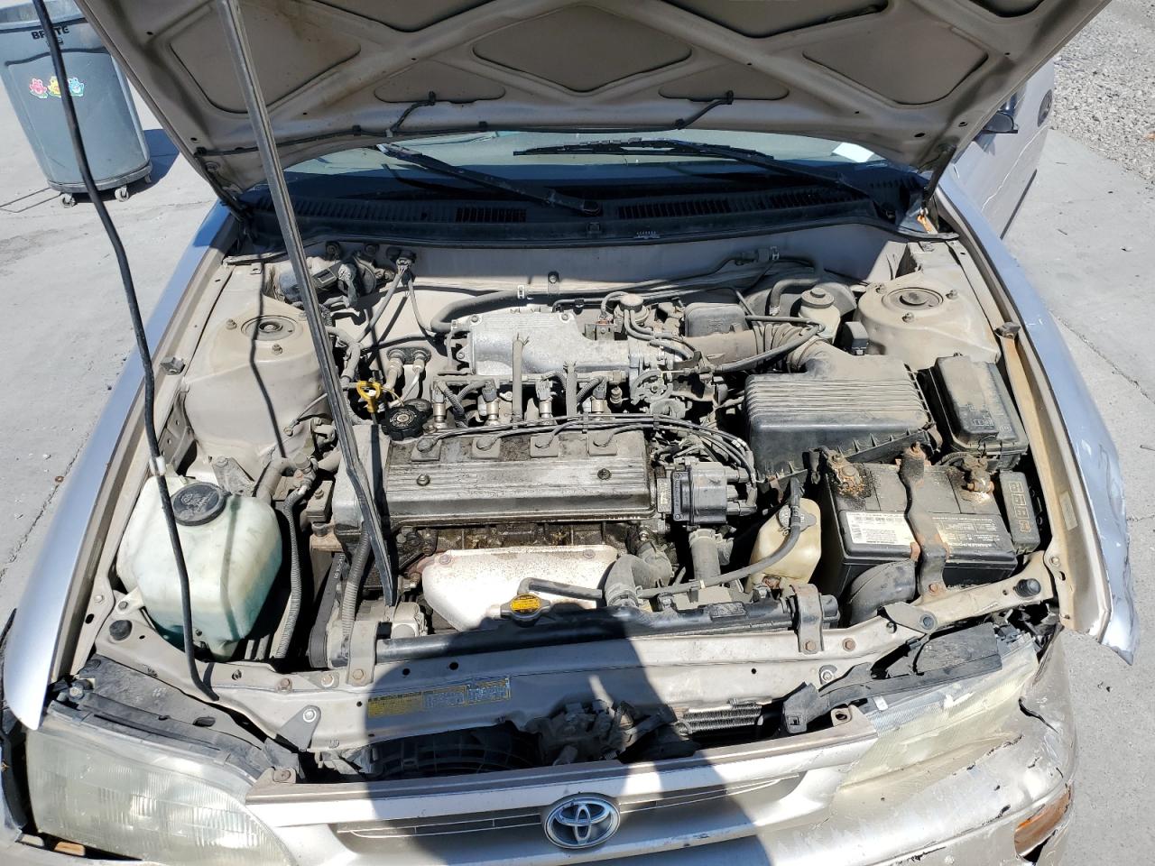 1996 TOYOTA COROLLA BASE photo 21