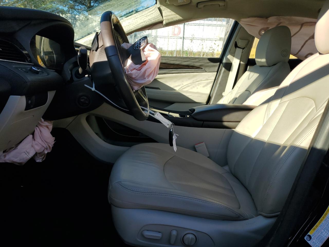 2019 BUICK LACROSSE ESSENCE photo 7