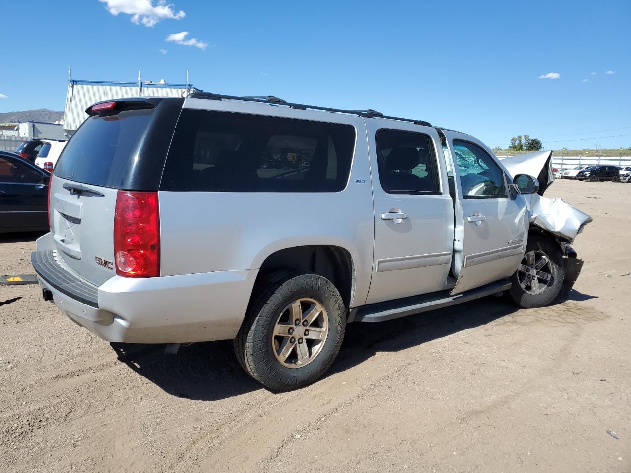 2014 GMC YUKON XL K1500 SLT photo 7