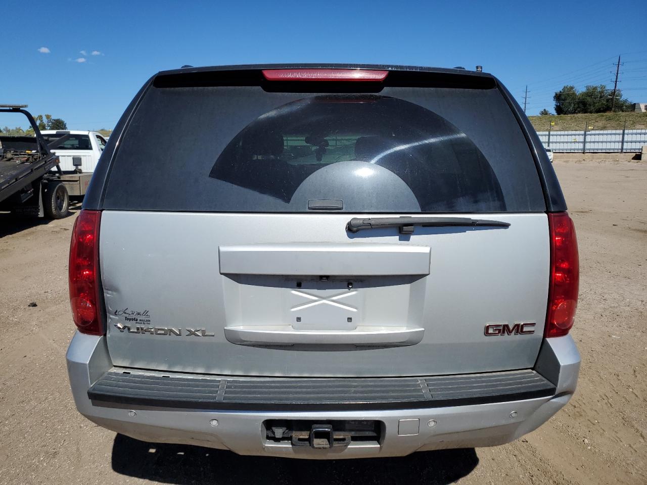 2014 GMC YUKON XL K1500 SLT photo 16