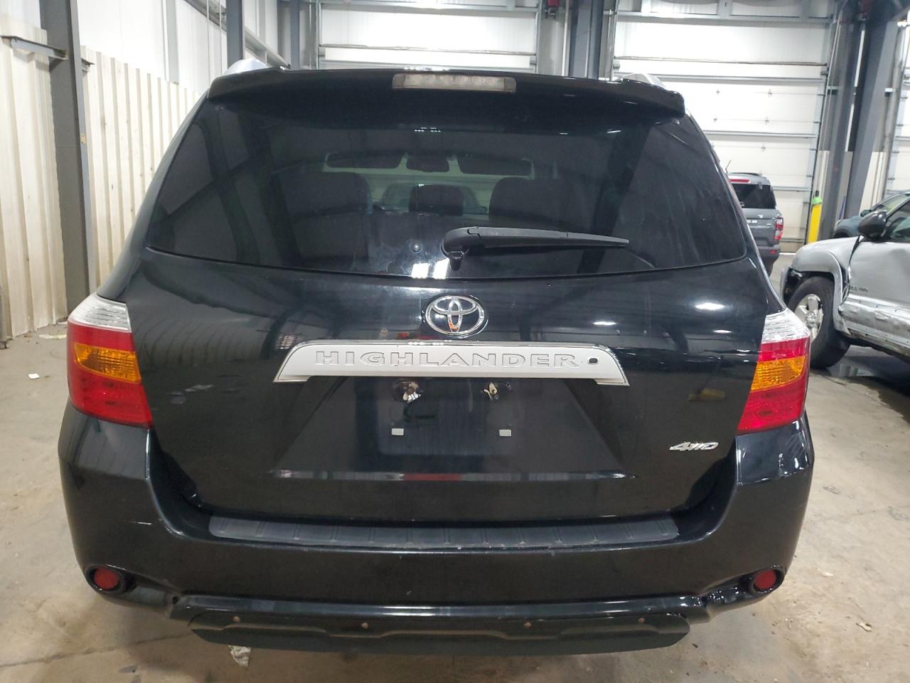 2010 TOYOTA HIGHLANDER LIMITED photo 16