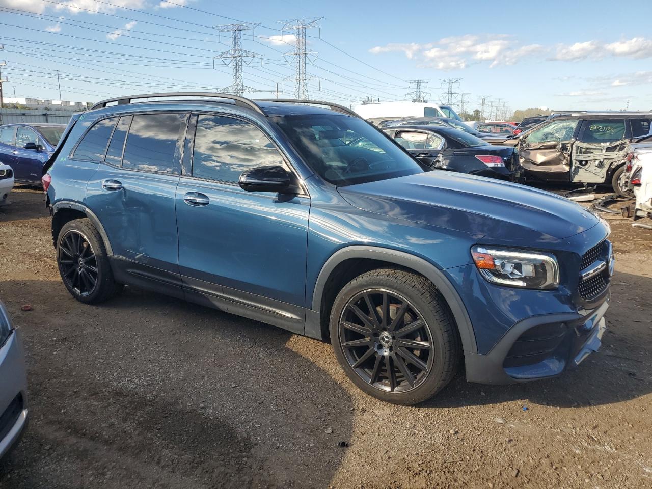 2021 MERCEDES-BENZ GLB 250 4MATIC photo 4