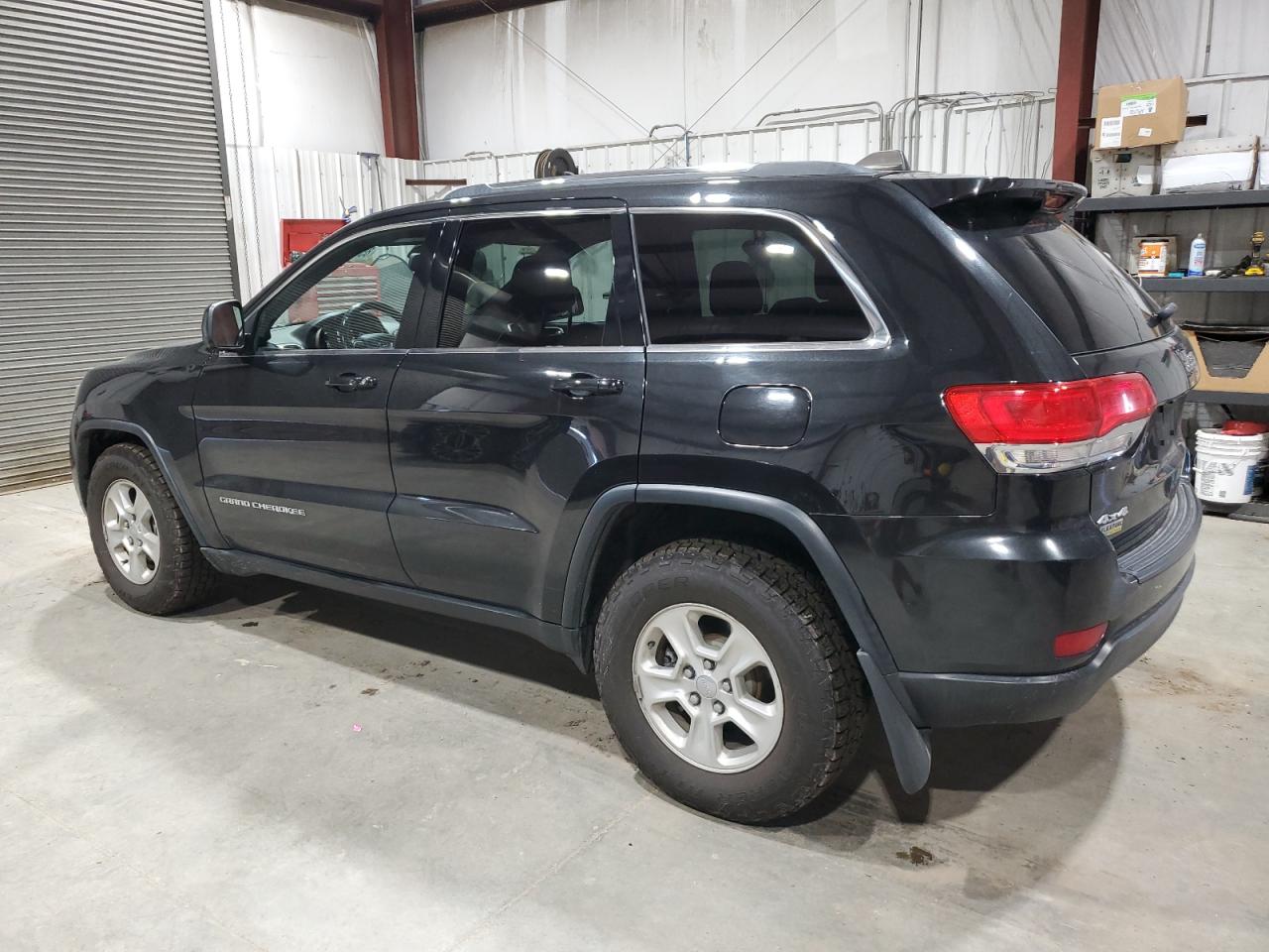 2014 JEEP GRAND CHEROKEE LAREDO photo 3