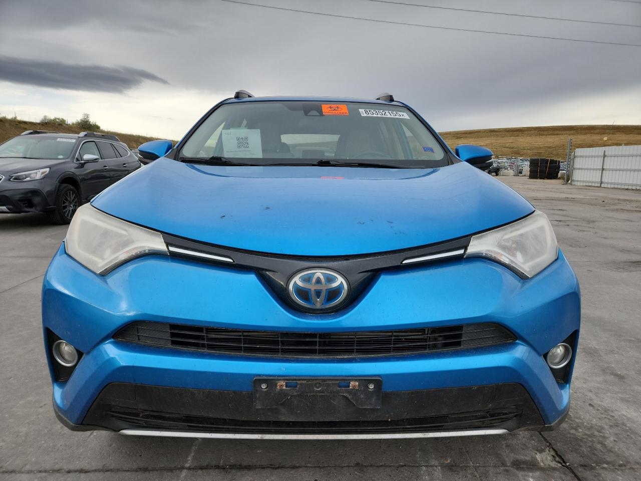 2018 TOYOTA RAV4 HV LE photo 5