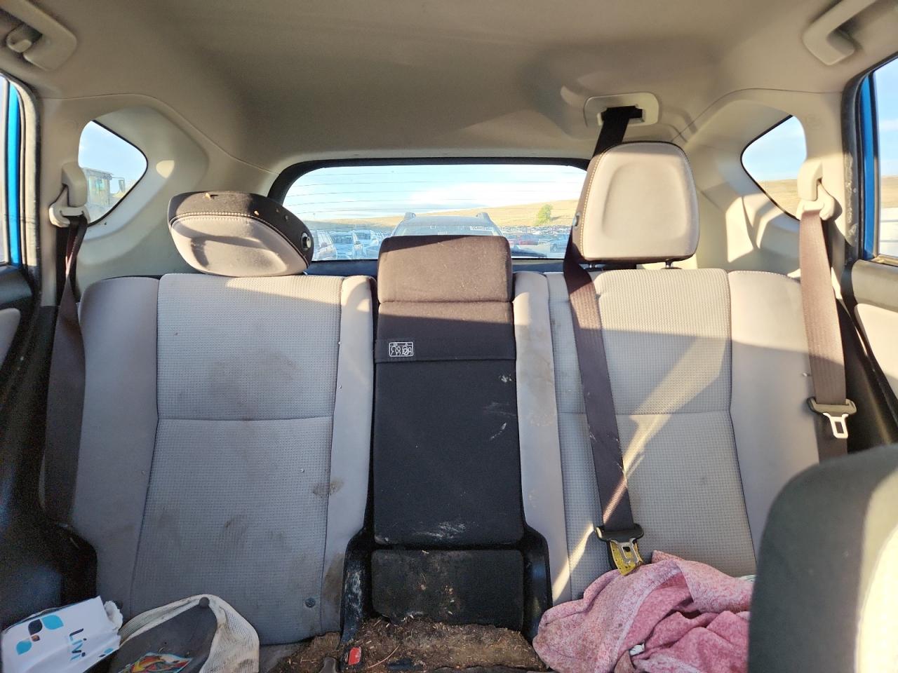 2018 TOYOTA RAV4 HV LE photo 10