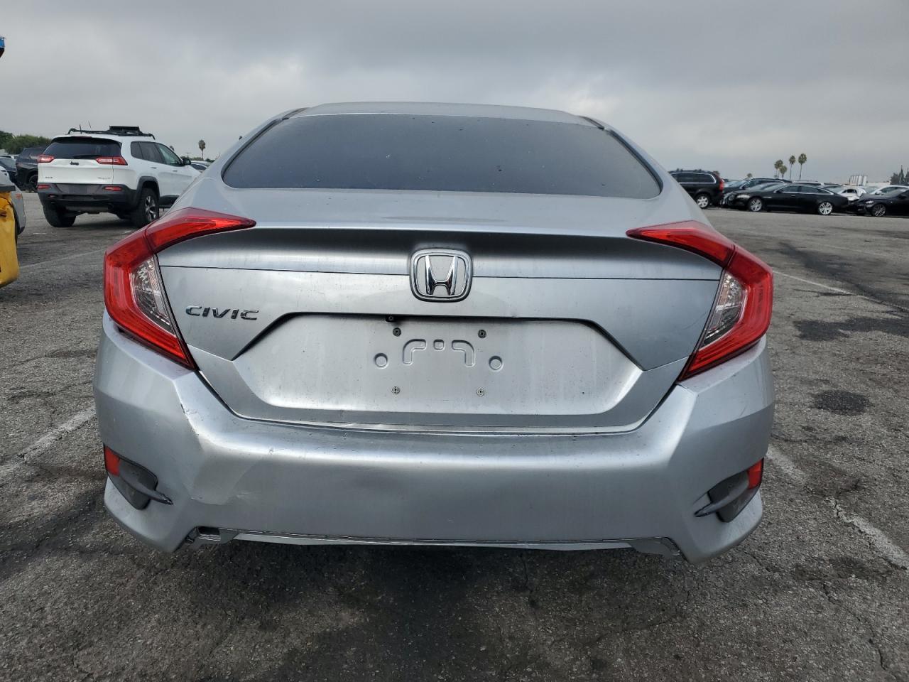 2016 HONDA CIVIC LX photo 11