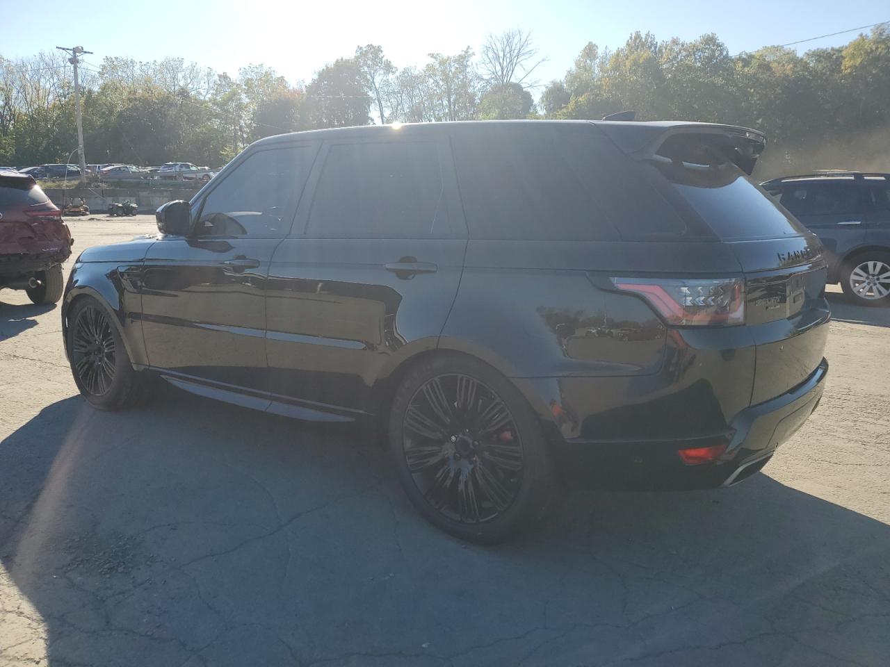 2020 LAND ROVER RANGE ROVER SPORT P525 HSE photo 3