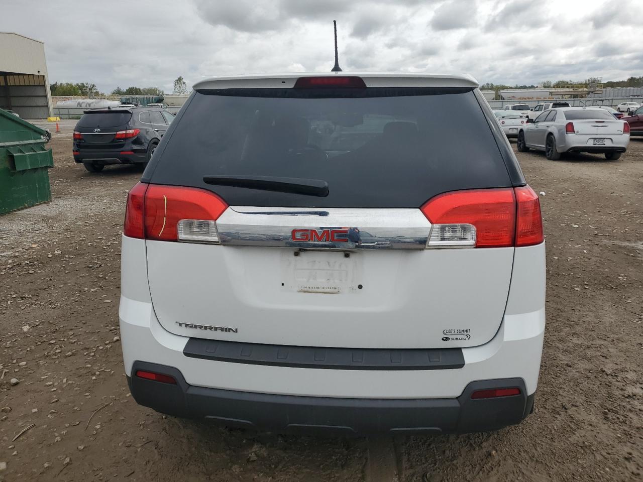 2013 GMC TERRAIN SLE photo 6