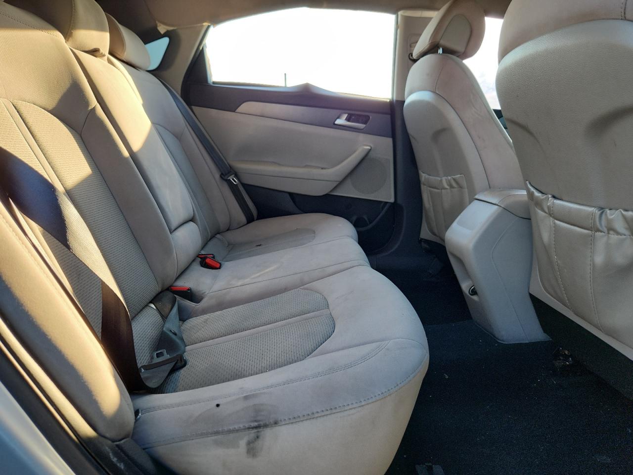2016 HYUNDAI SONATA SE photo 19