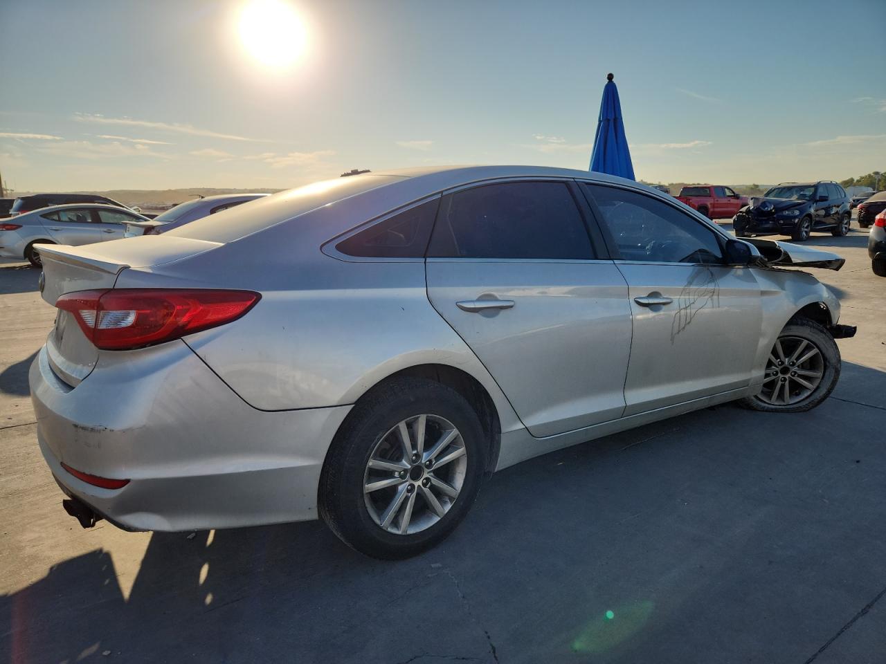 2016 HYUNDAI SONATA SE photo 5