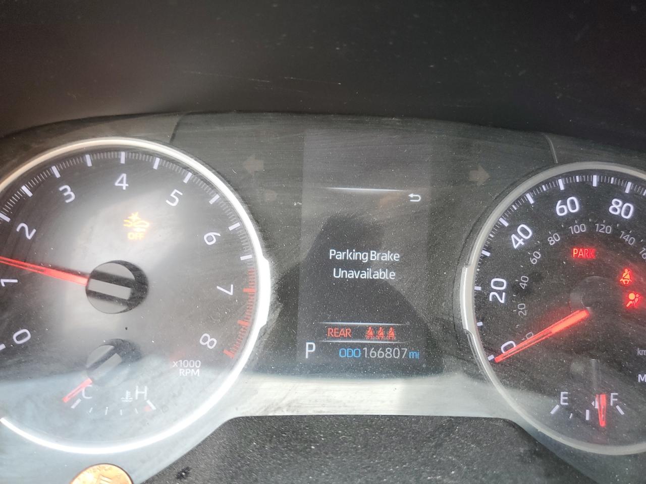 2021 TOYOTA RAV4 LE photo 9