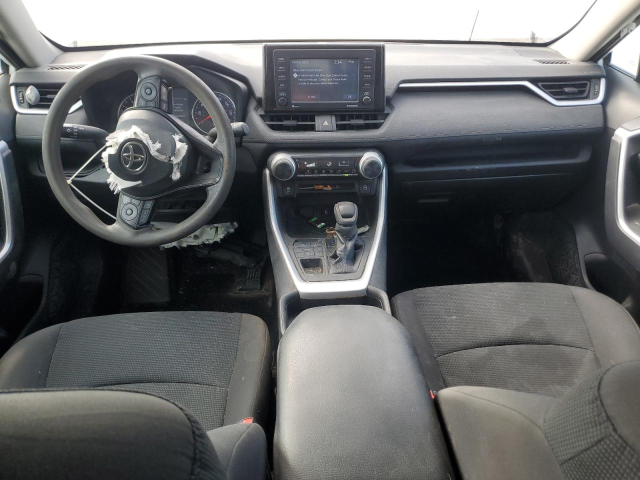 2021 TOYOTA RAV4 LE photo 8